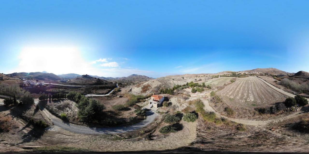 Stone House Of Panos Villa Kornos Exteriör bild